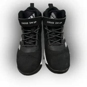 adidas Unisex-Child Cross Em Up 5 Black Basketball Shoe Size 6