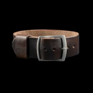 Adjustable One-Piece Leather Watch Strap, Military 103