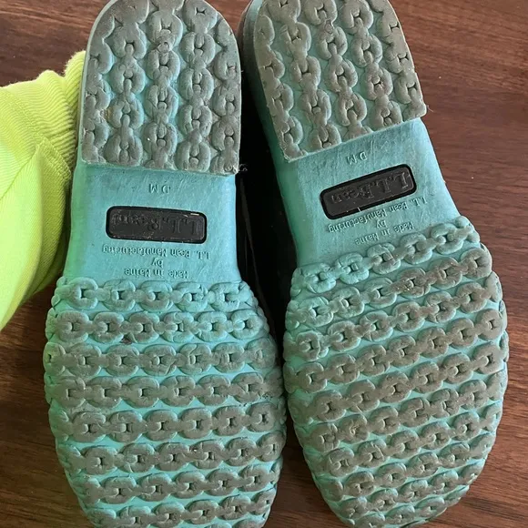 Bean duck boots