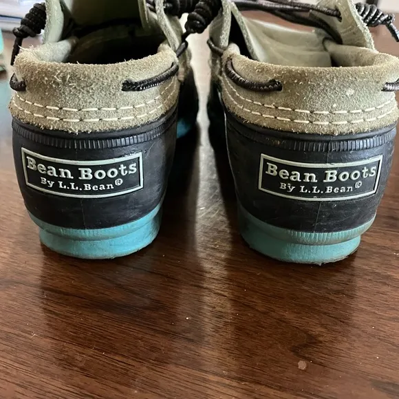 Bean duck boots