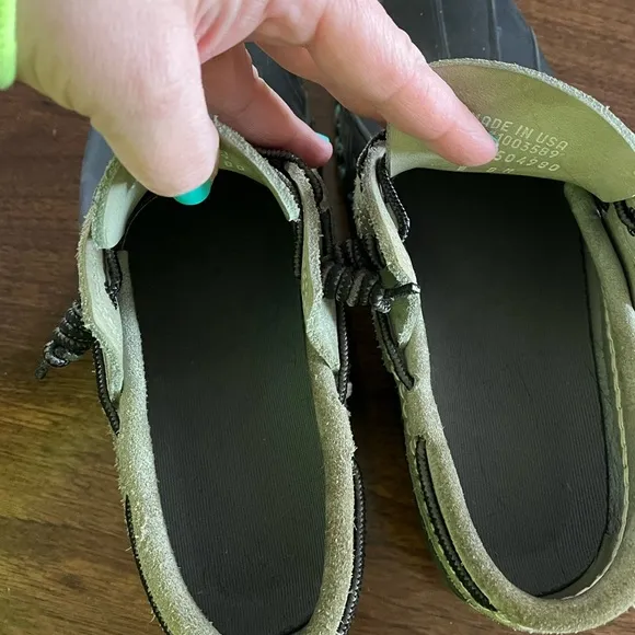 Bean duck boots