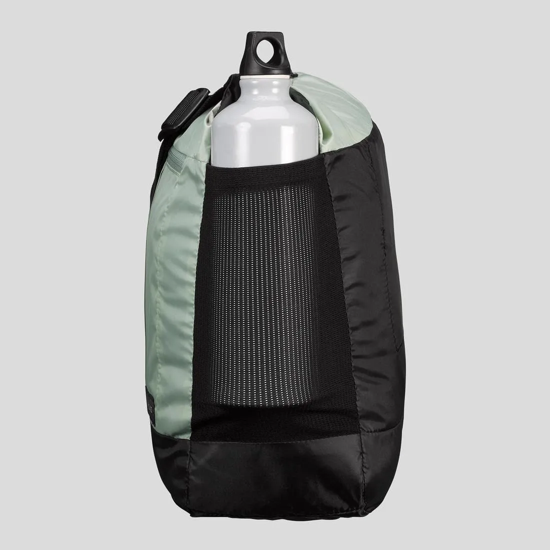 Besace compacte de trek voyage TRAVEL 15L noire