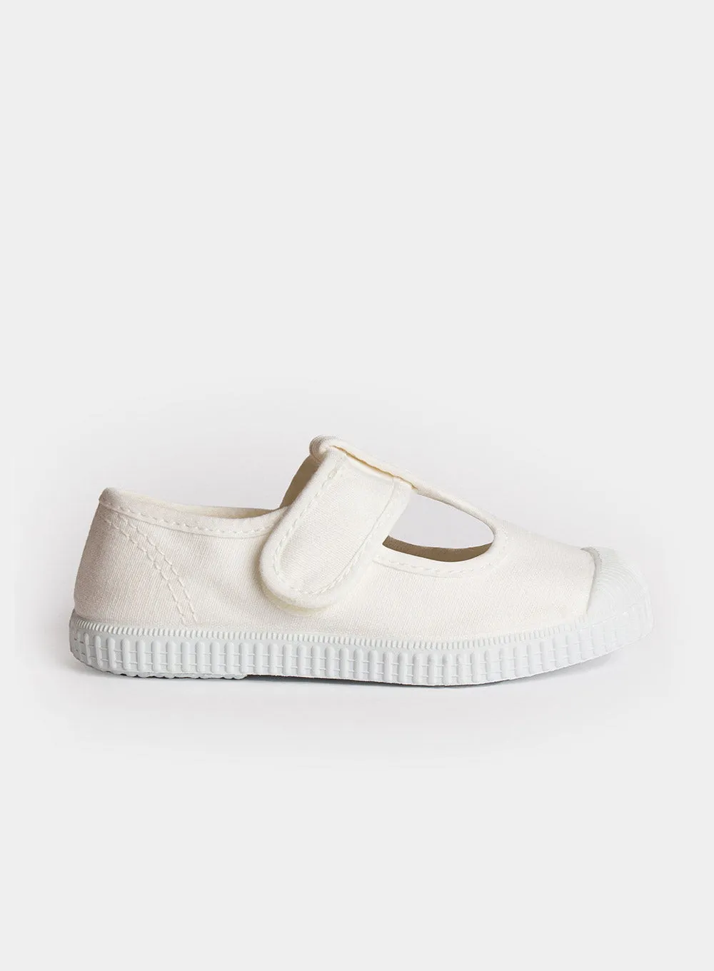 Hampton Canvas Champ Shoes in White