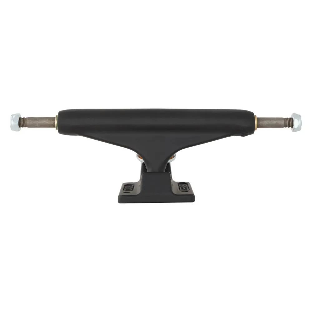 Indy Stage 11 Skateboard Trucks Blackout Standard Black - 144