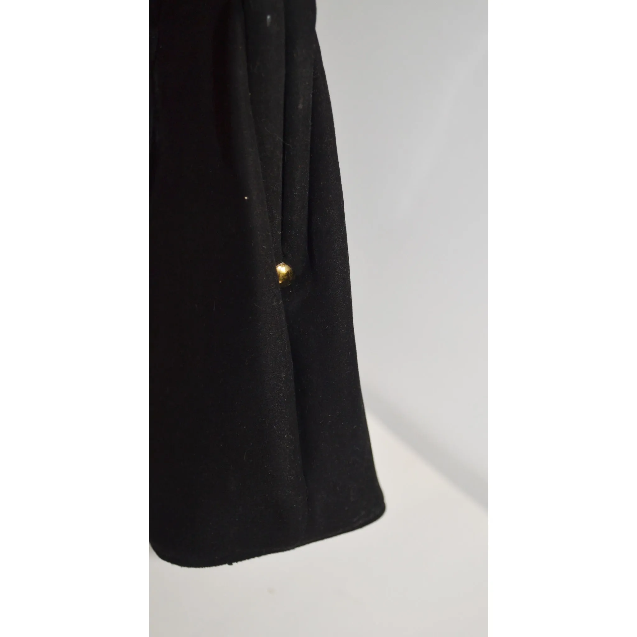 Keyhole Black Suede Purse By Kerrybrooke