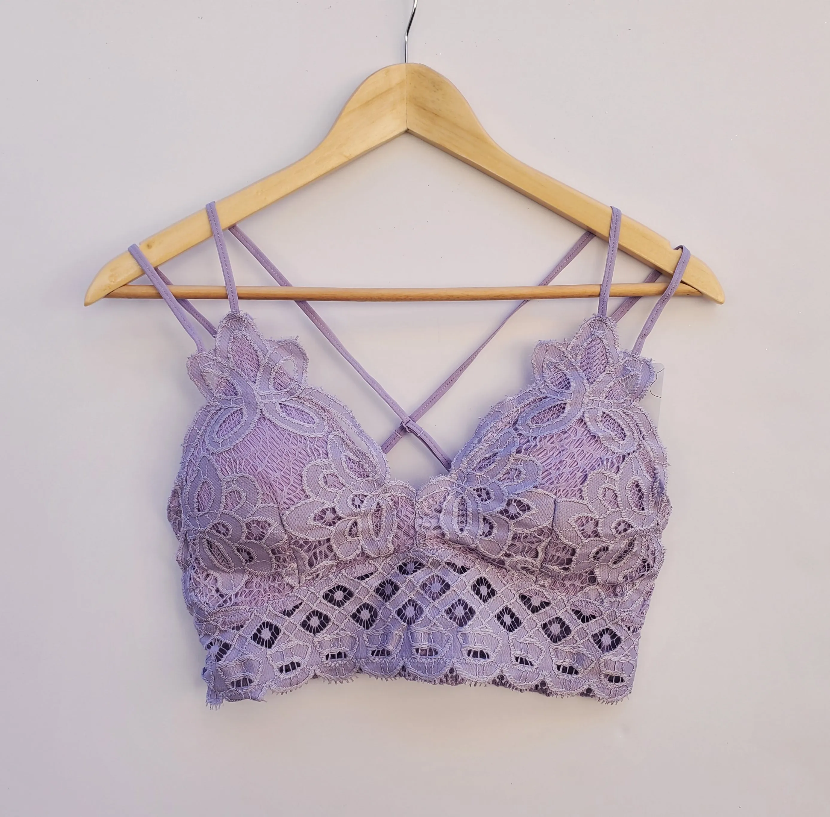 LILAC LACE BRALETTE