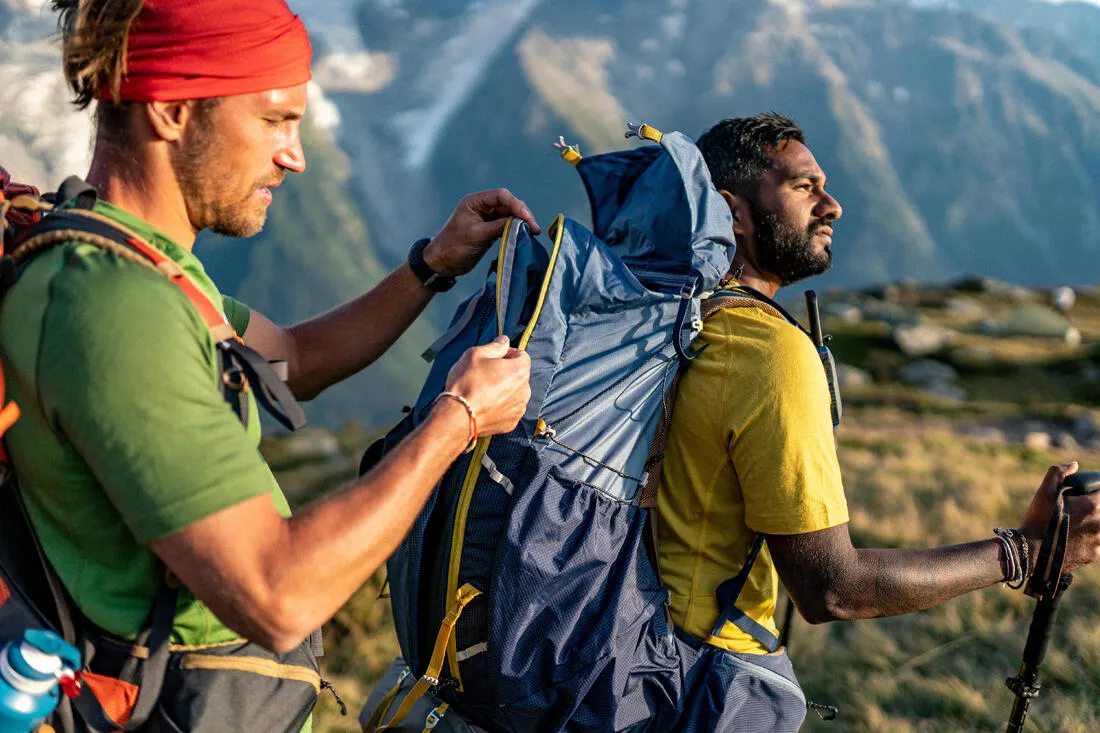 Men’s Light Trekking Backpack MT900 50 10 L Light