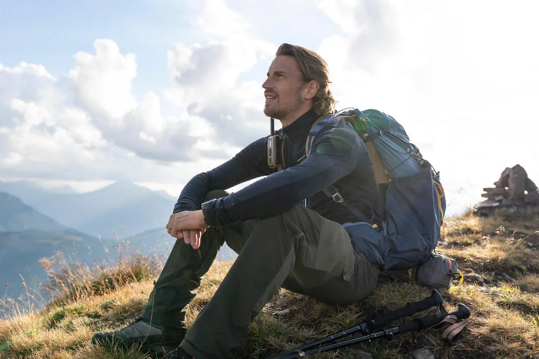 Men’s Light Trekking Backpack MT900 50 10 L Light