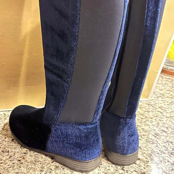 Michael Kors Emma Lily velour boots new navy blue Youth Girls Size 2