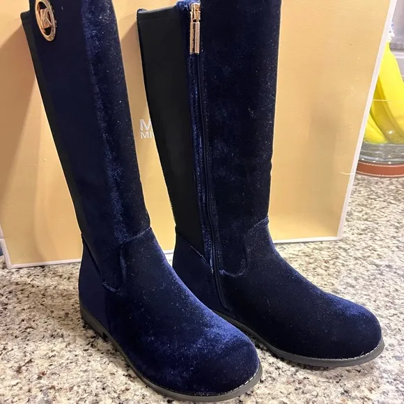 Michael Kors Emma Lily velour boots new navy blue Youth Girls Size 2