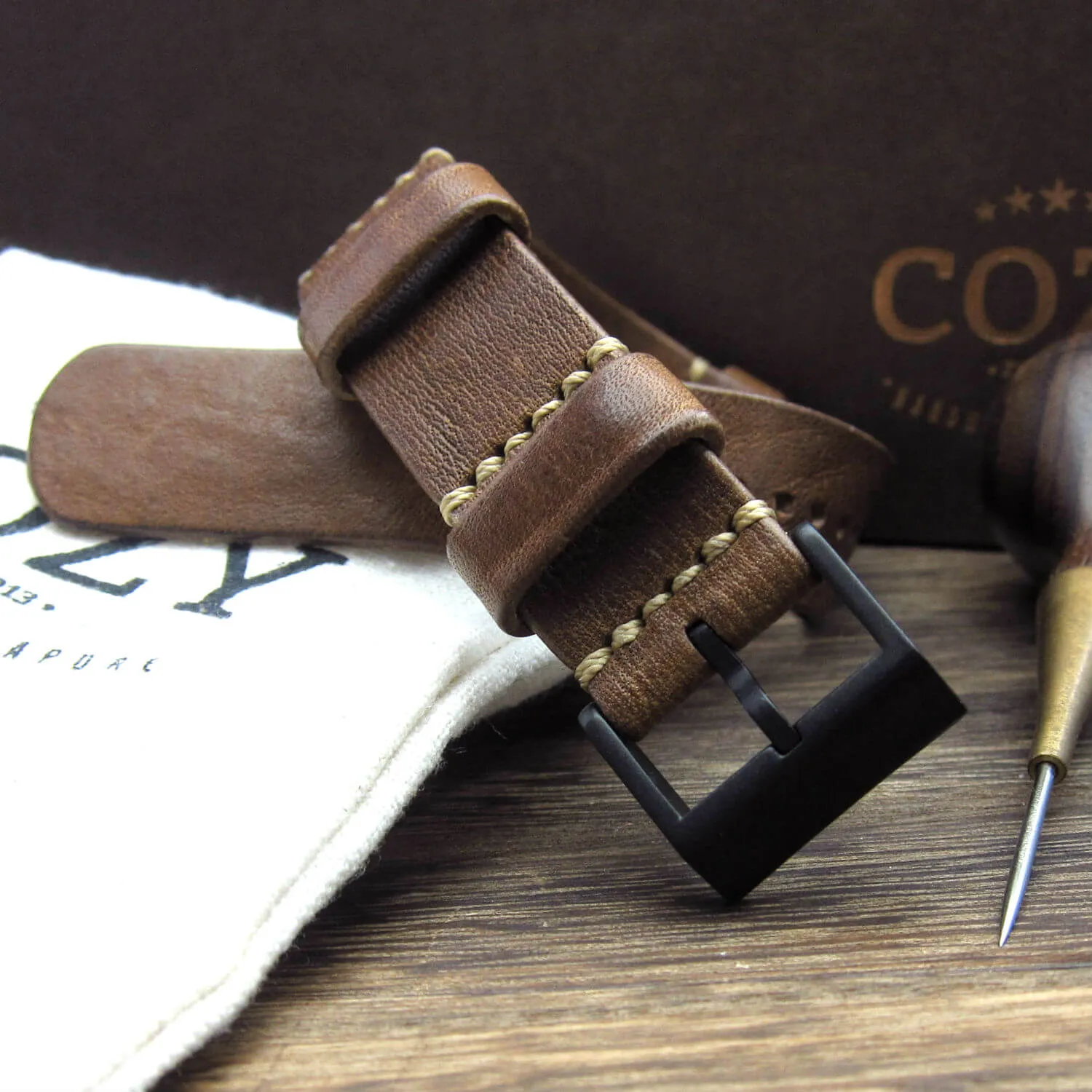 NAT2 Leather Watch Strap, Vintage 402