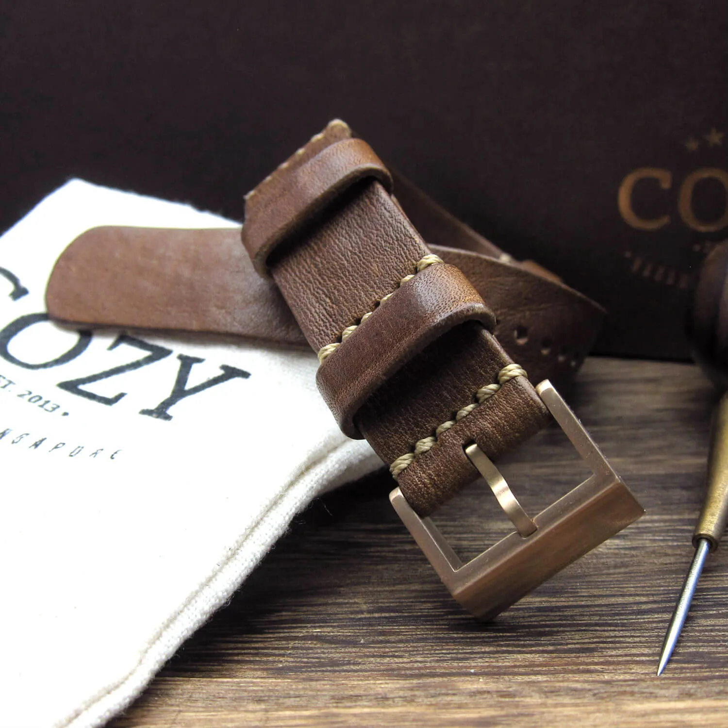 NAT2 Leather Watch Strap, Vintage 402