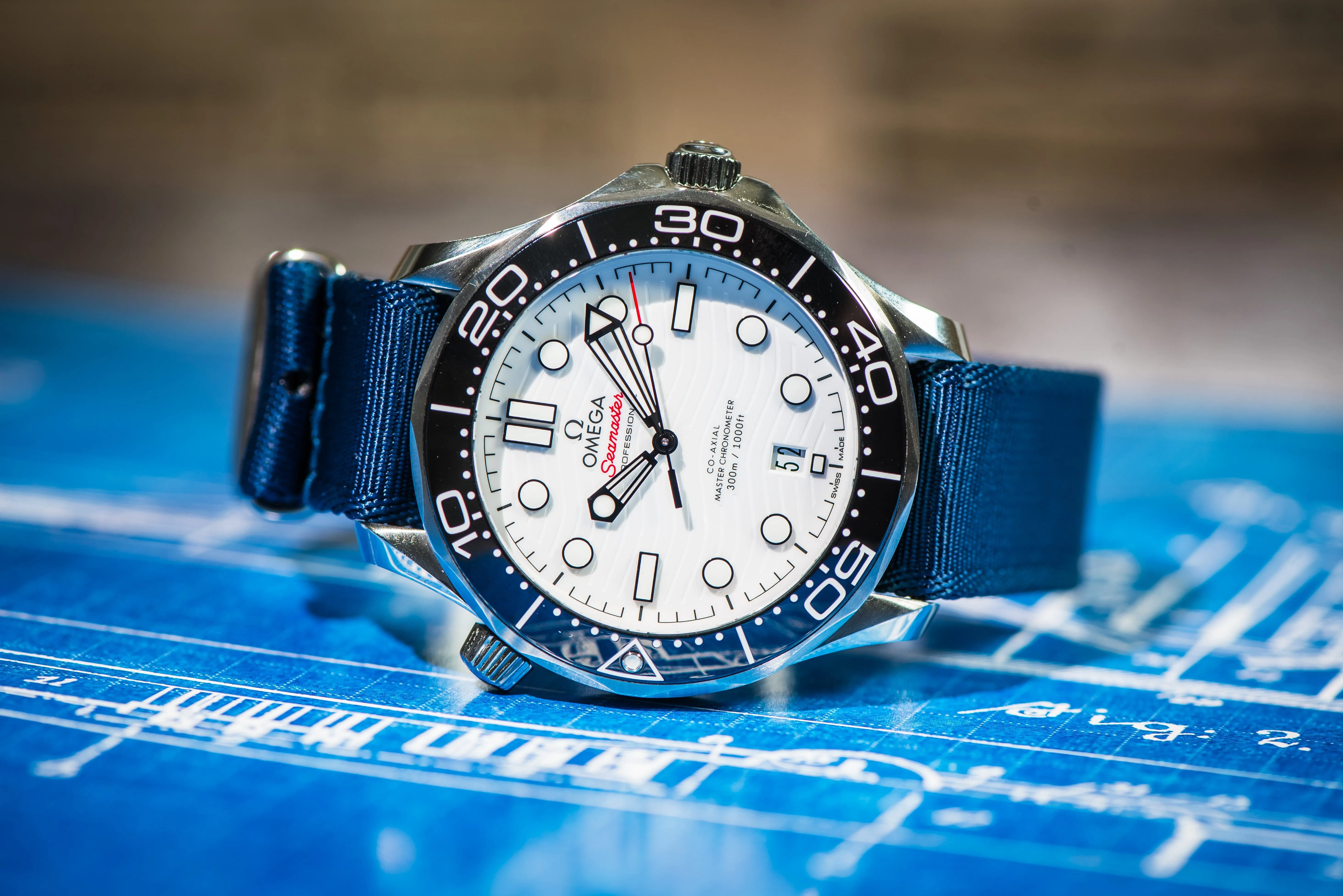 Nautilus One - Navy Blue