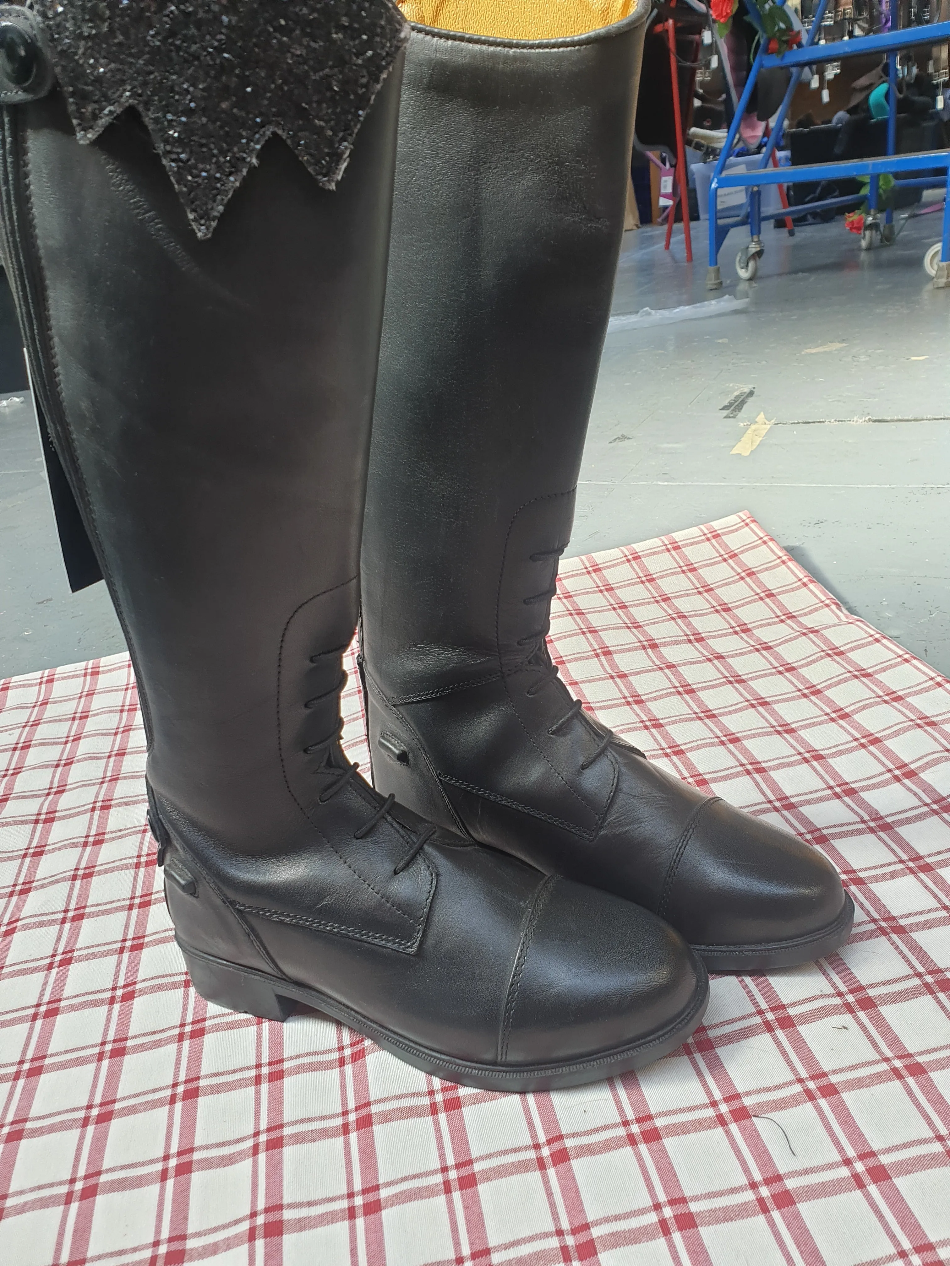 NEW long riding boots, black, size 2 narrow leg