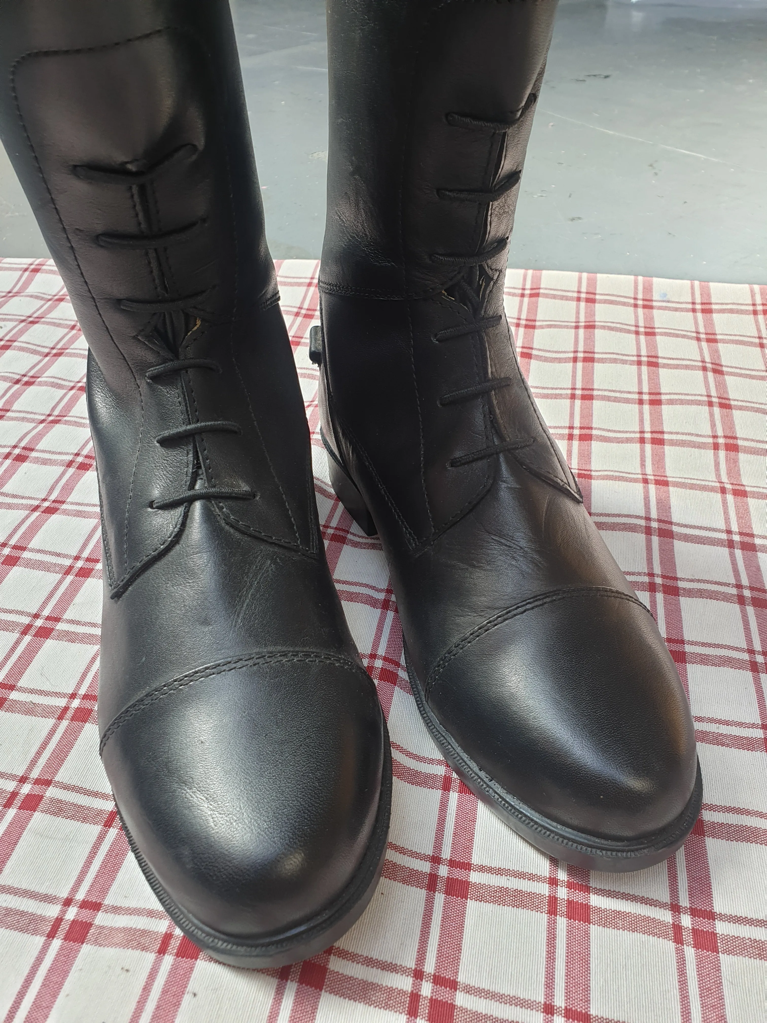 NEW long riding boots, black, size 2 narrow leg