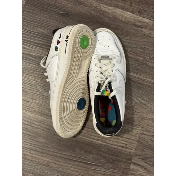 Nike Air Force Unisex Youth 1 '07 LV8 3 Peace Love Swoosh DM8154-100 Siz…
