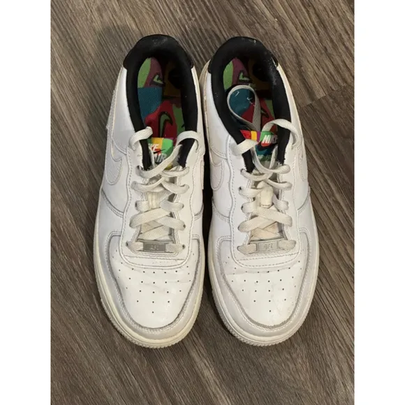 Nike Air Force Unisex Youth 1 '07 LV8 3 Peace Love Swoosh DM8154-100 Siz…
