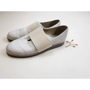 Norman & Bella perforated white leather shoes with elastic strap over size 11