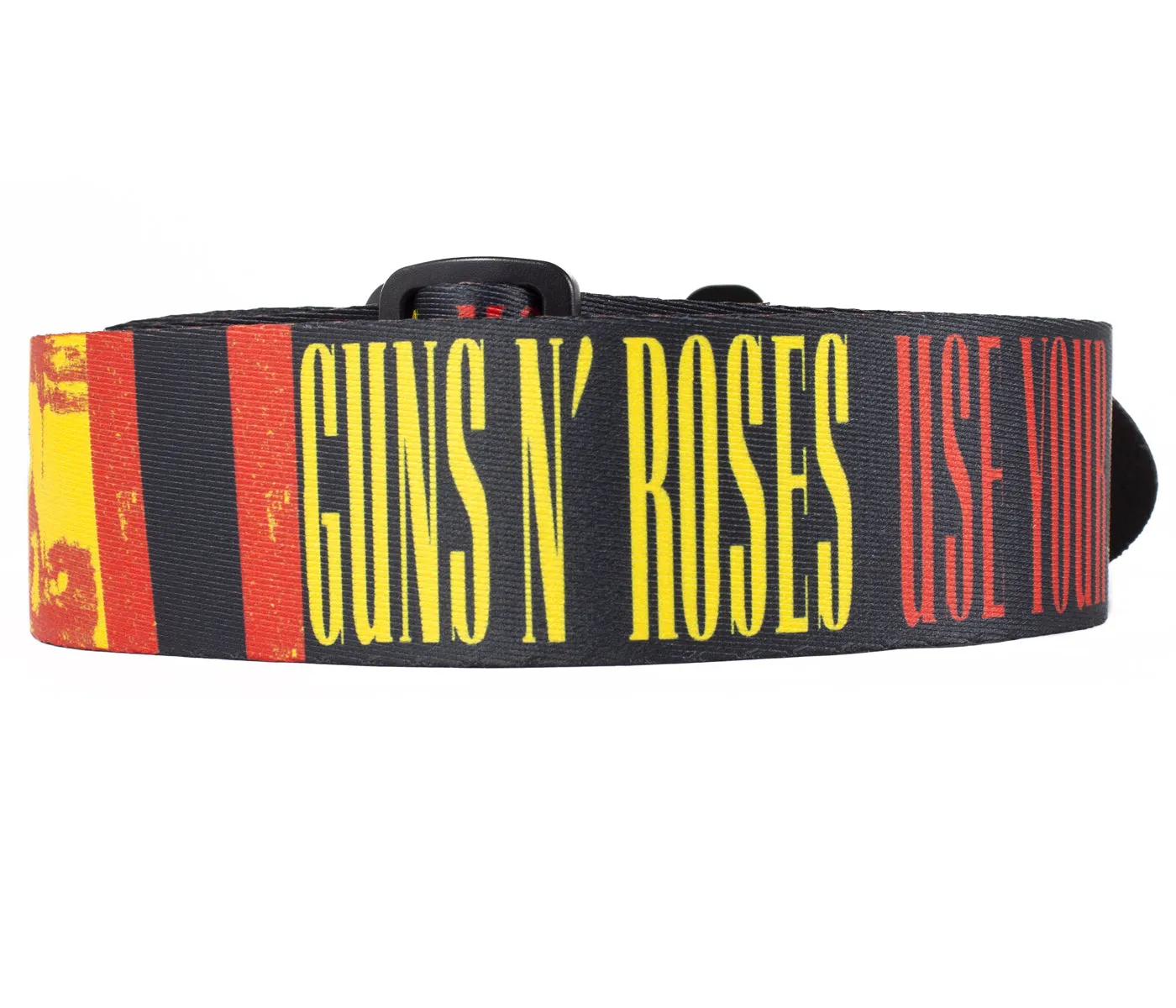 OFFICIAL LICENSING GUNS N’ ROSES USE YOUR ILLUSION POLYESTER GUITAR STRAP.