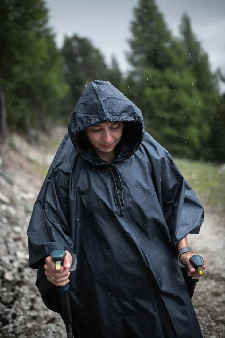 Poncho pluie de randonnée - forclaz mt 100 bleu 30l