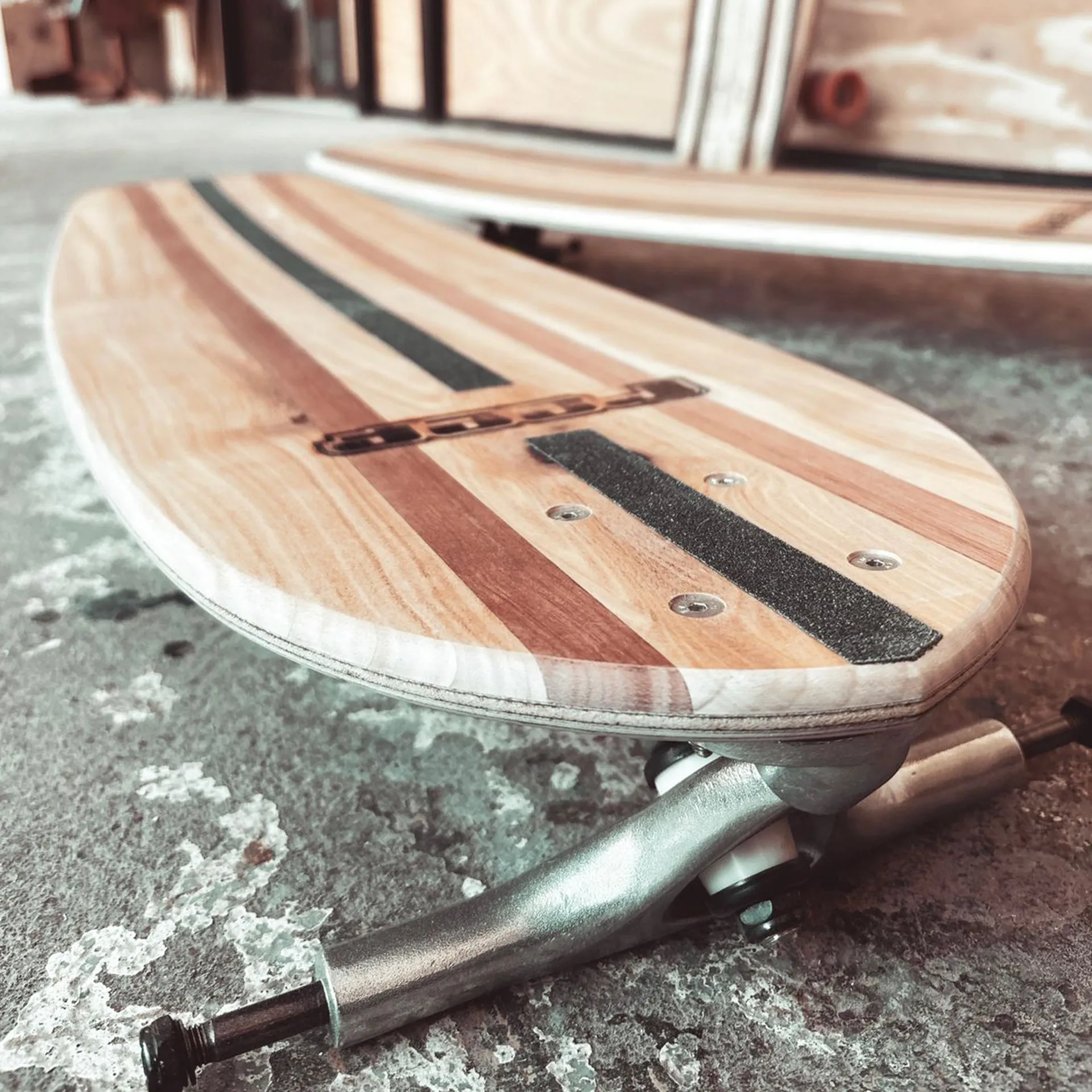 Reef Twin Surf Skate