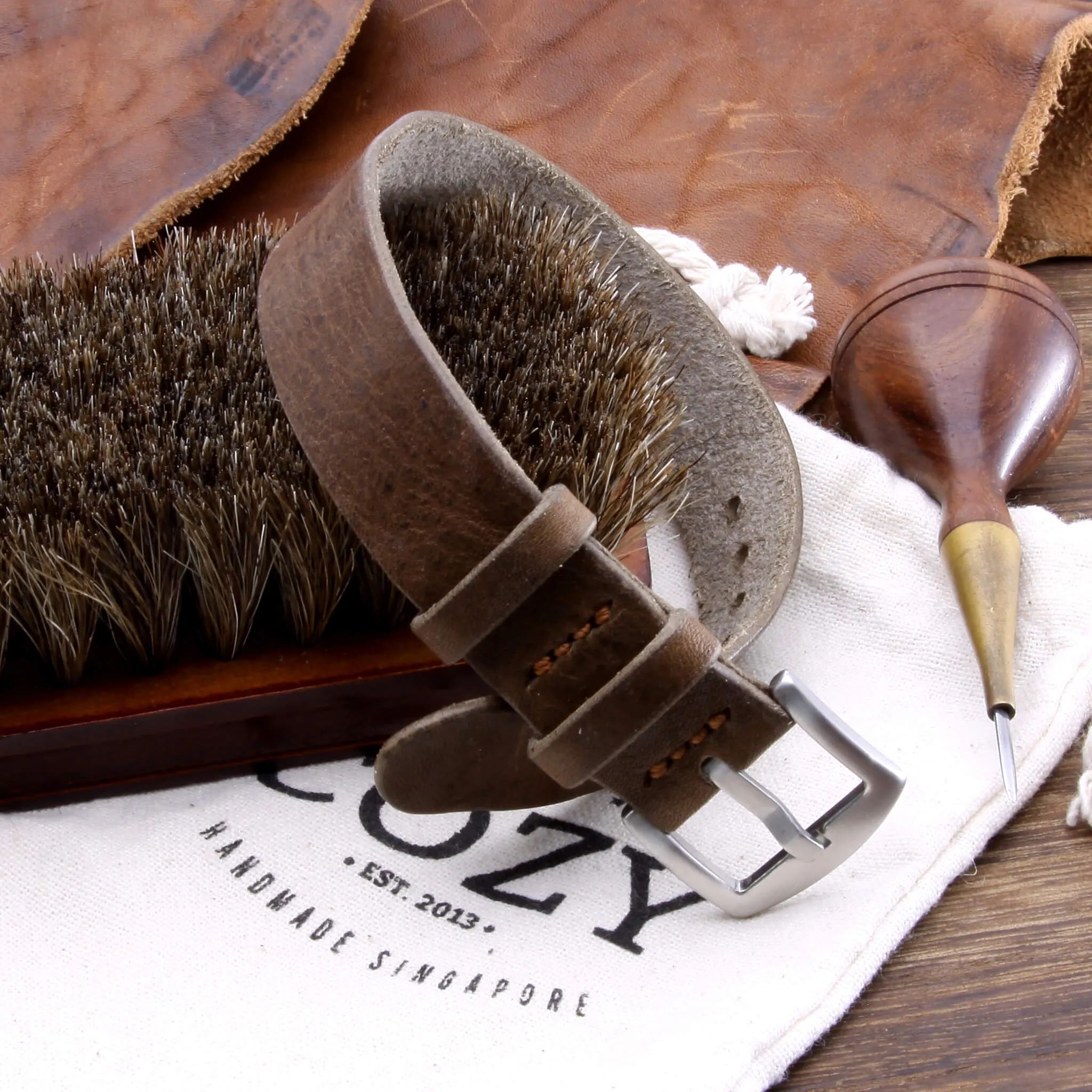 Single Pass Leather Watch Strap, 2-Keeper Vintage 404