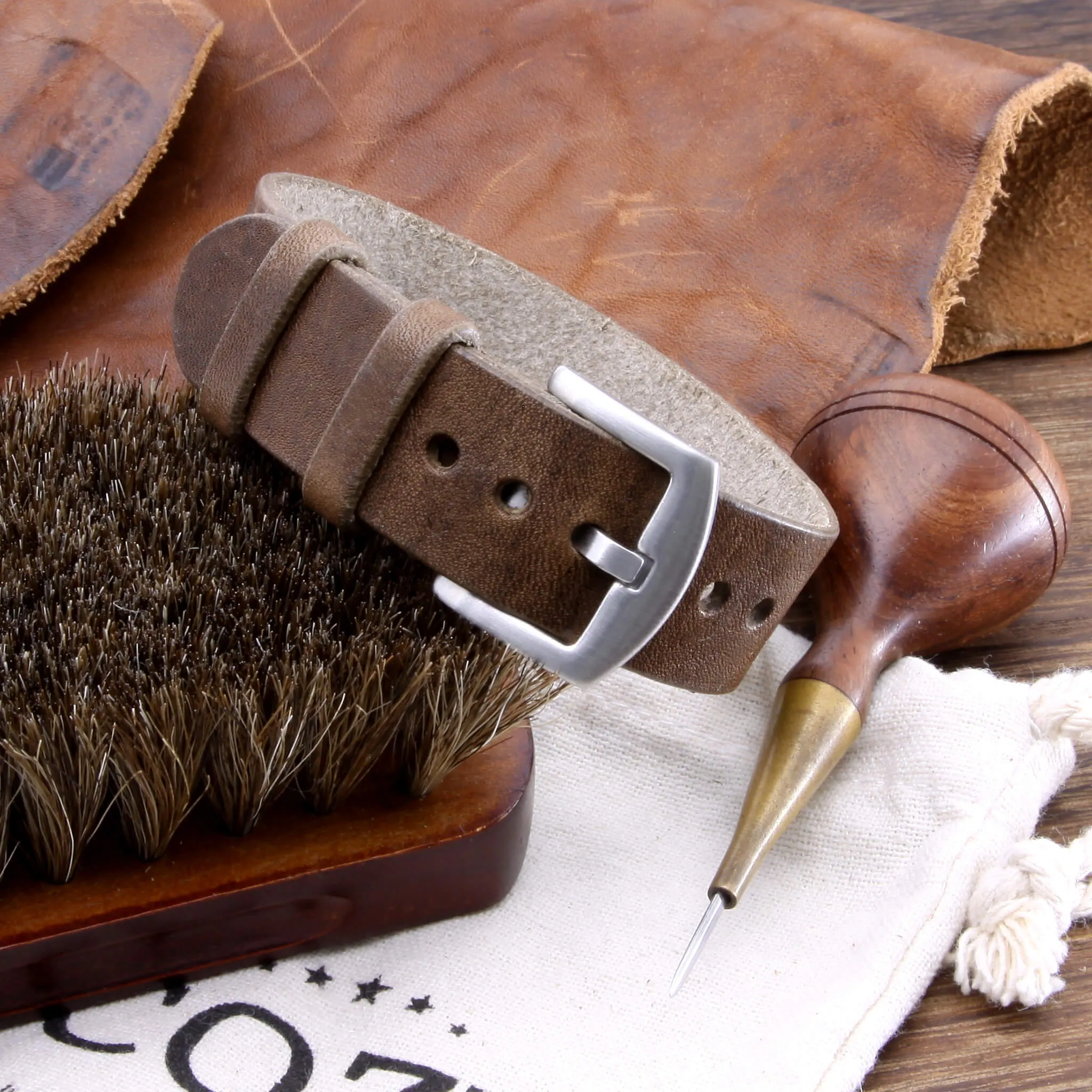 Single Pass Leather Watch Strap, 2-Keeper Vintage 404