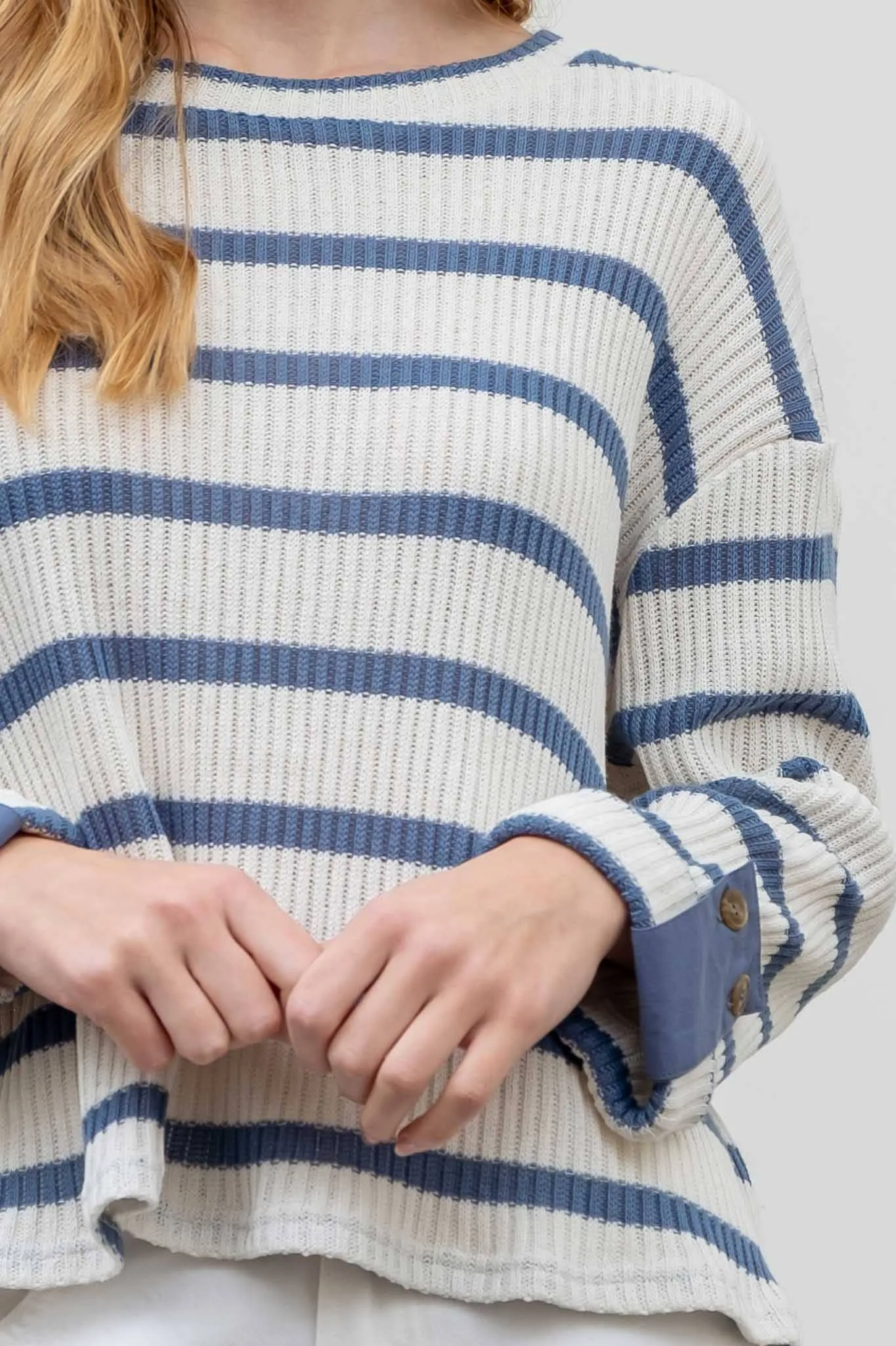 STRIPED 3/4 FOLDED SLEEVE KNIT TOP
